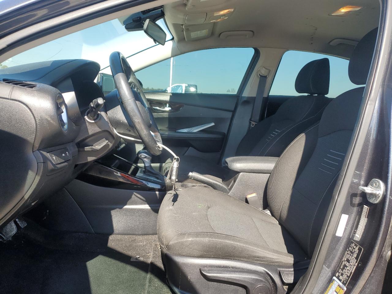 2019 Kia Forte - Image 7