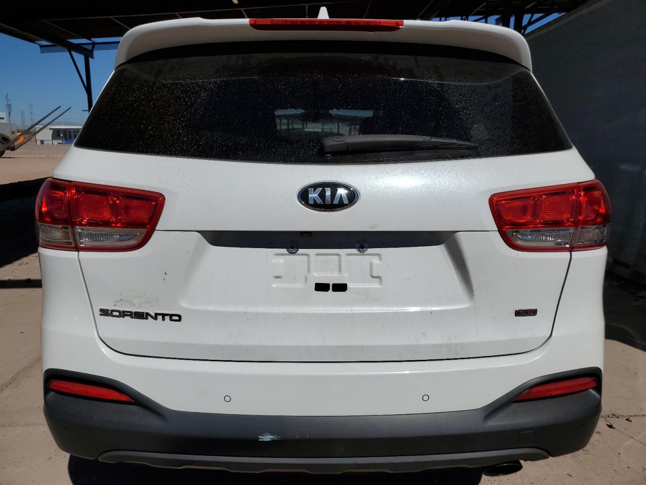 2017 Kia Sorento - Image 6