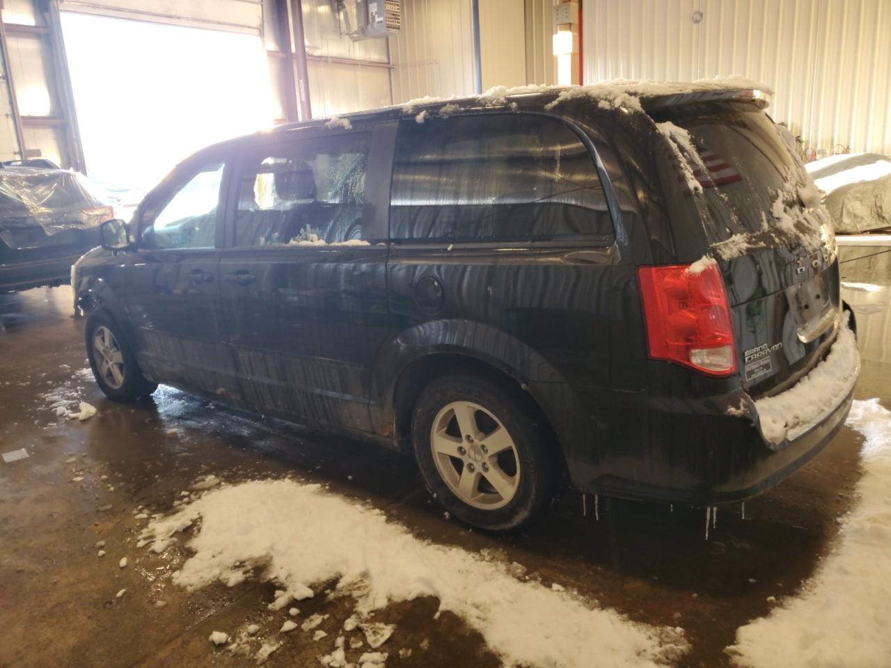 2011 Dodge Caravan - Image 2