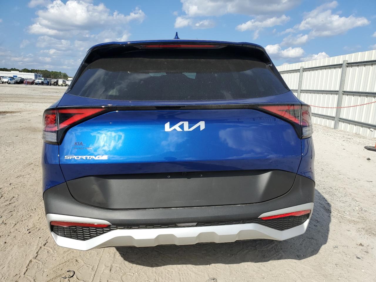 2024 Kia Sportage - Image 6