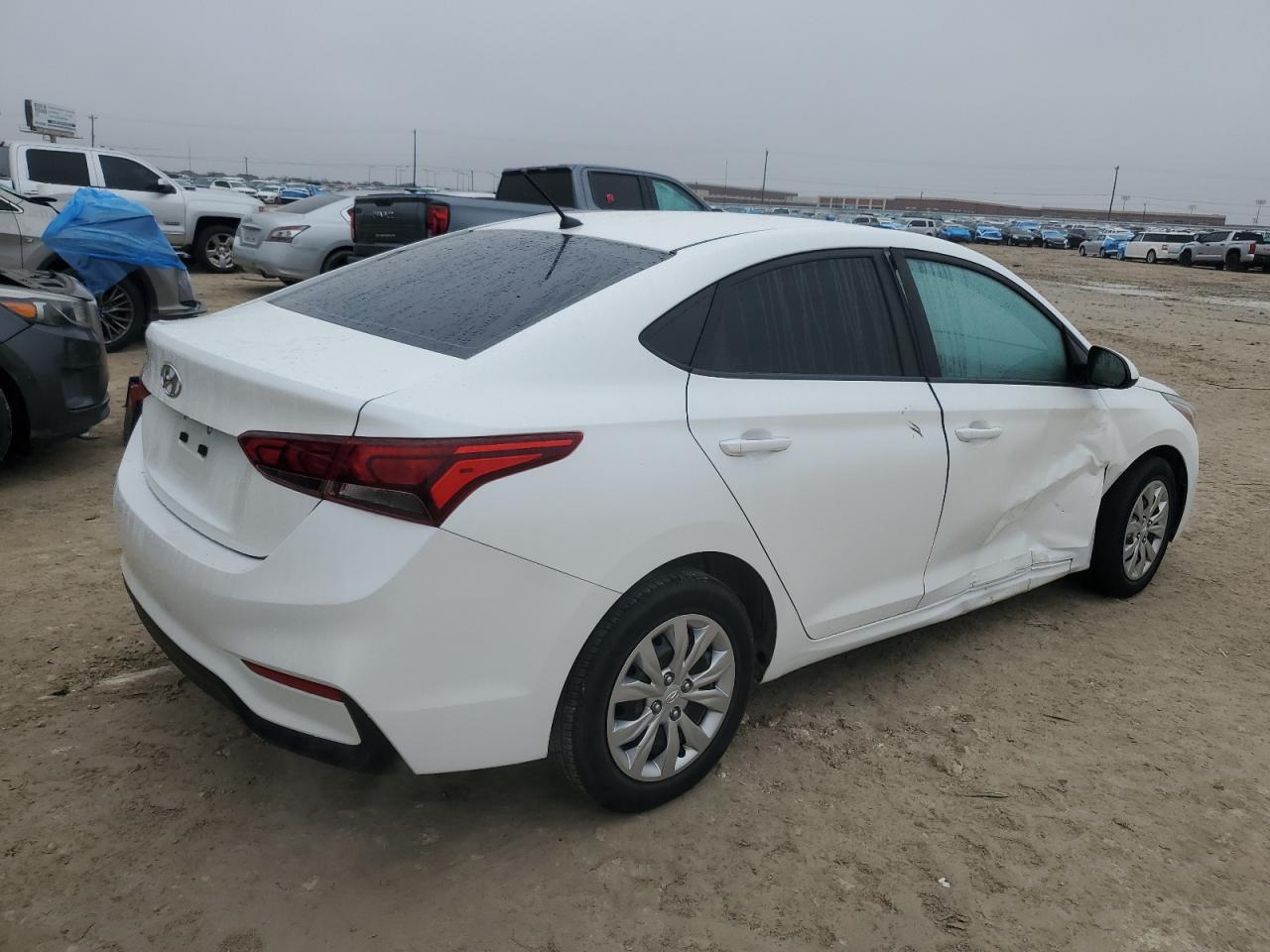2018 Hyundai Accent - Image 3