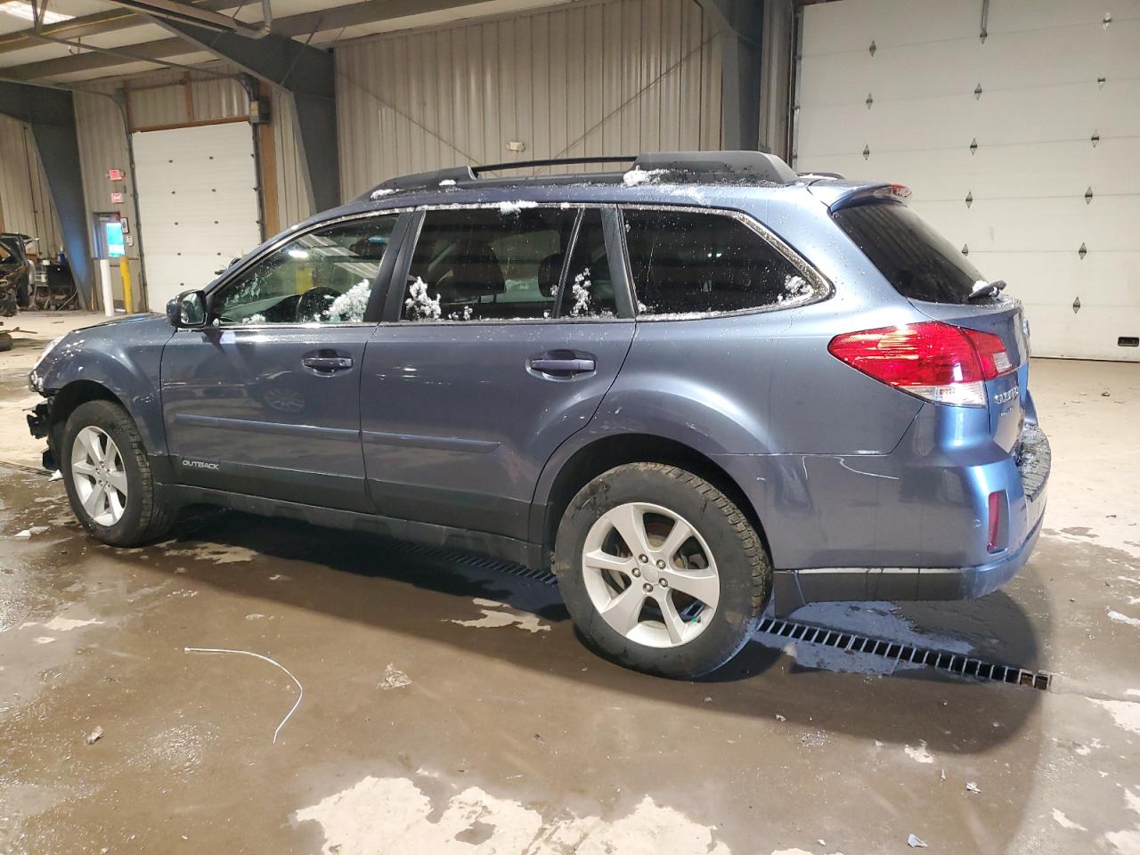 2013 Subaru Outback - Image 2