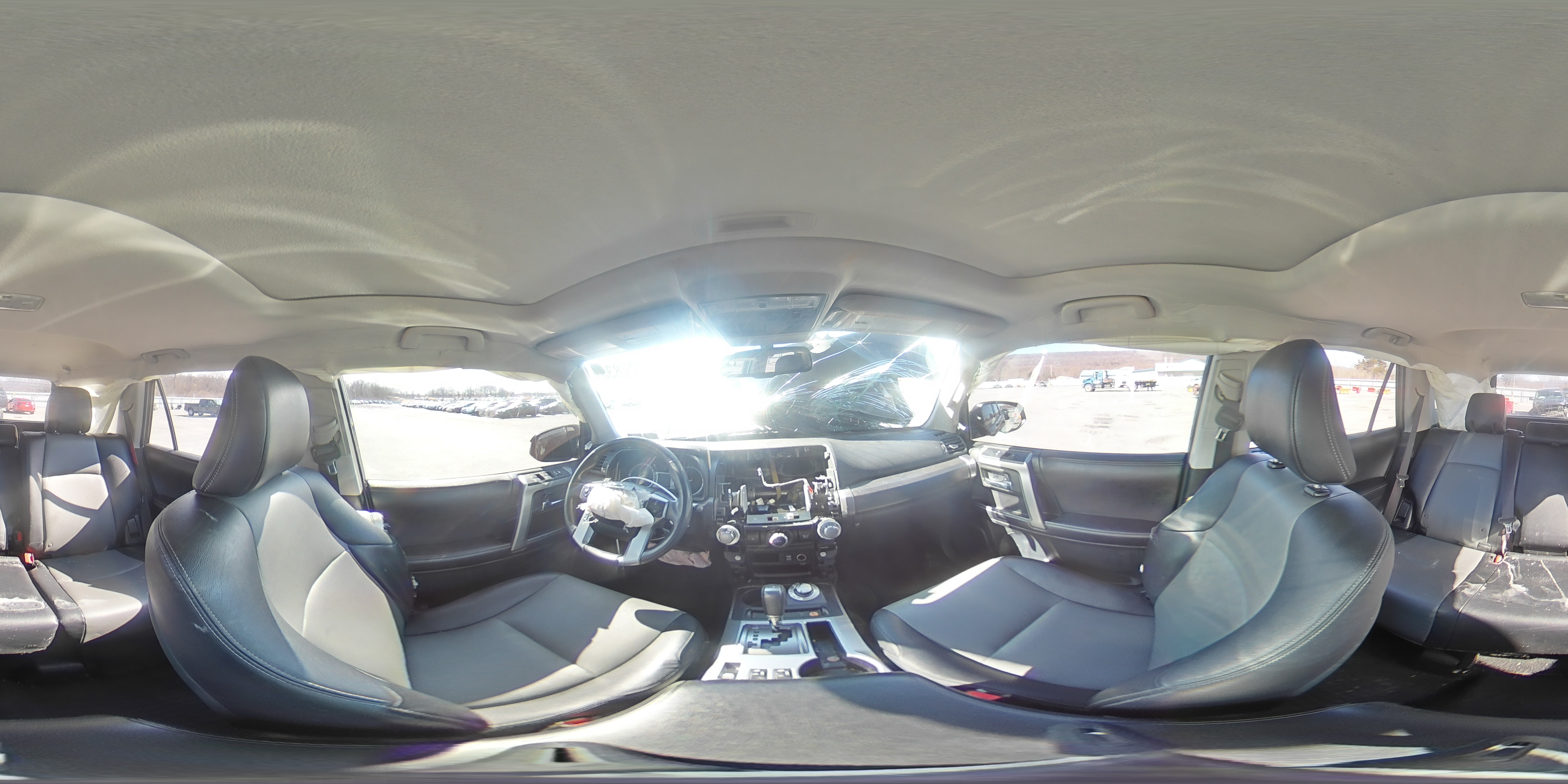 2016 Toyota 4Runner - Image 13