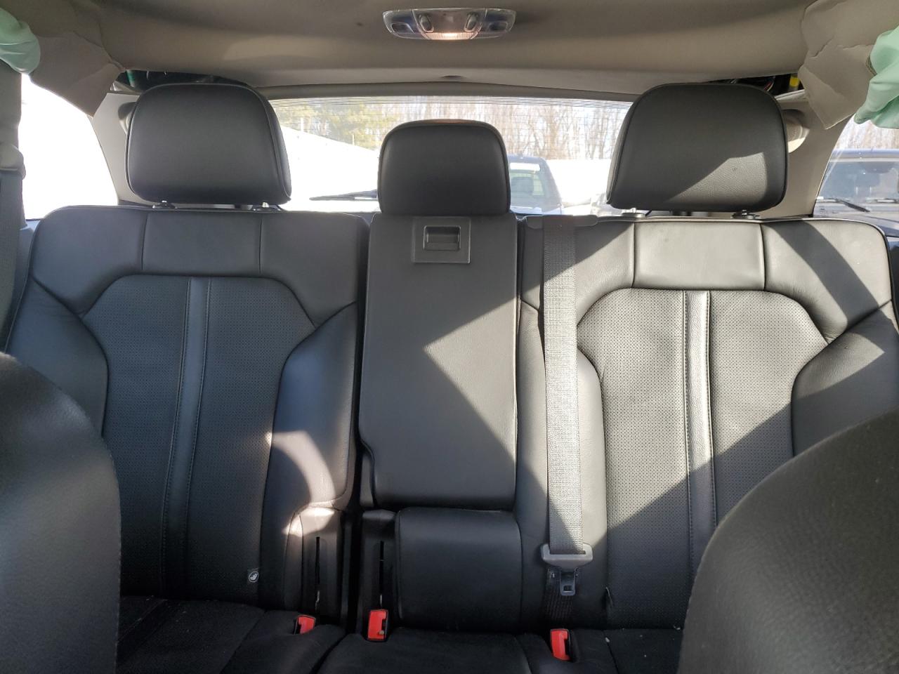 2013 Lincoln MKX - Image 10