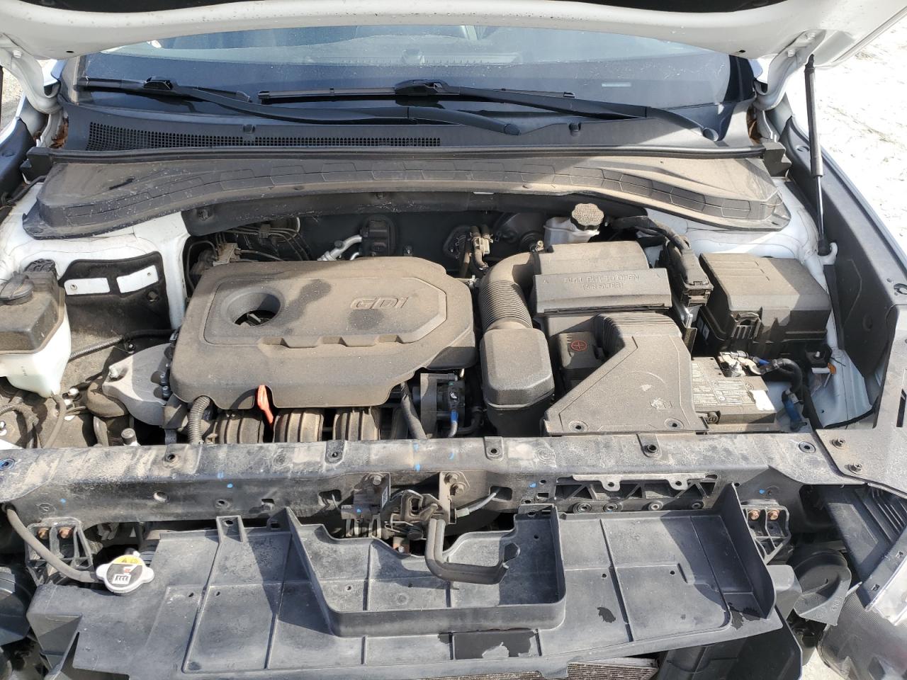 2019 Hyundai Santa Fe - Image 12