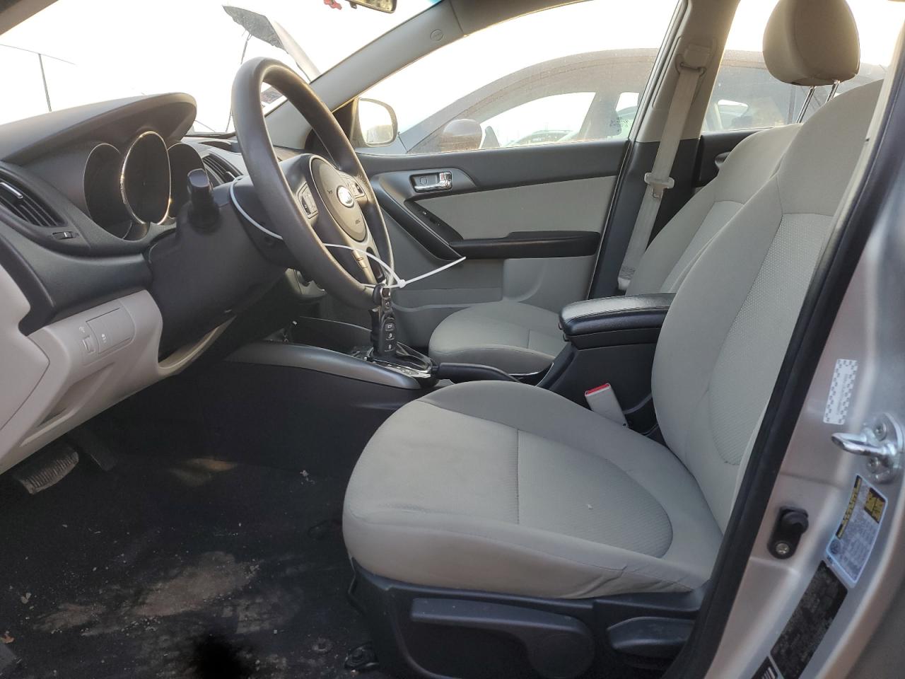 2013 Kia Forte Ex VIN: KNAFU5A22D5666911 Lot: 43856975