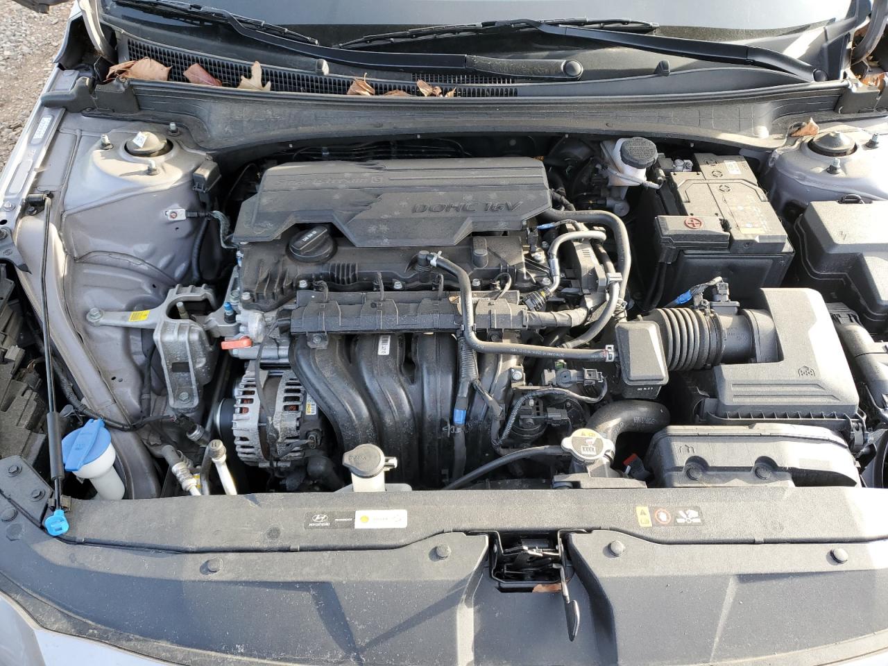 2023 Hyundai Elantra - Image 11