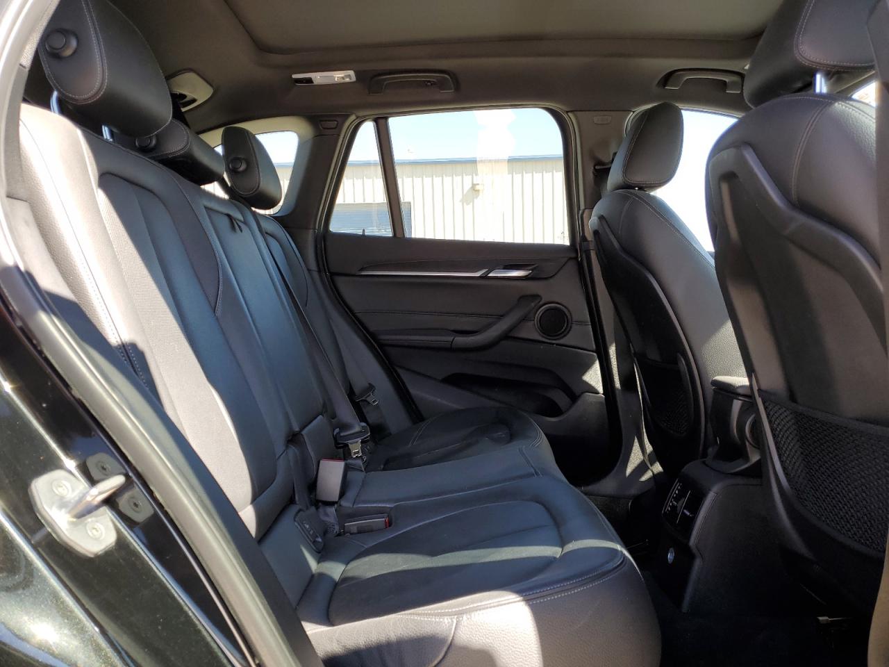 2016 BMW X1 - Image 11
