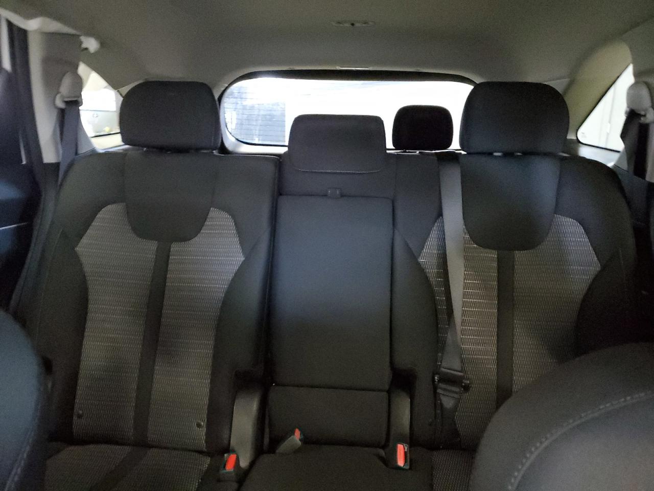2023 Kia Sorento - Image 10