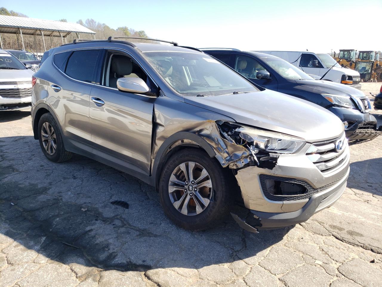 2015 Hyundai Santa Fe - Image 4