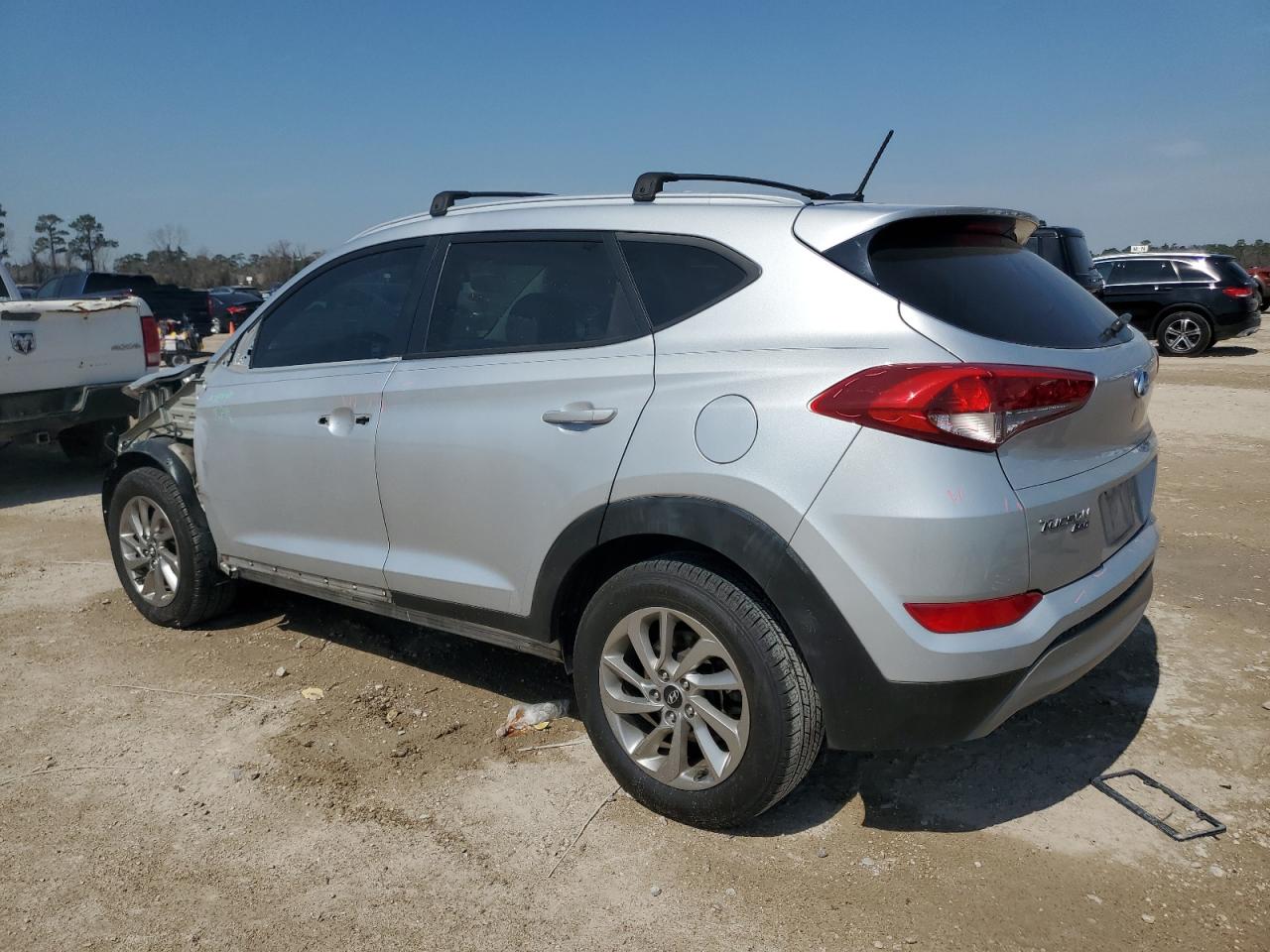 2017 Hyundai Tucson - Image 2