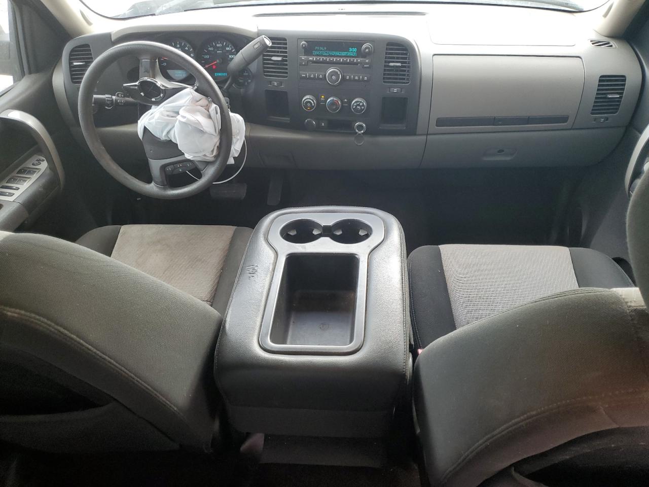 2009 Chevrolet Silverado - Image 8