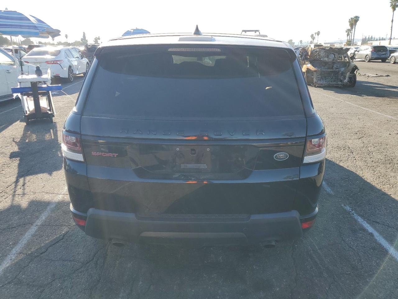 2017 Land Rover Range Rover - Image 6
