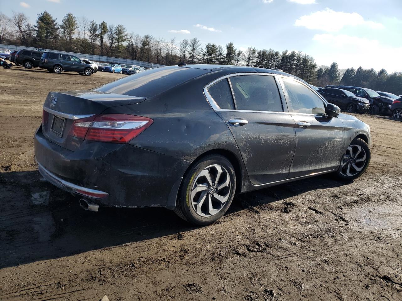 2017 Honda Accord - Image 3