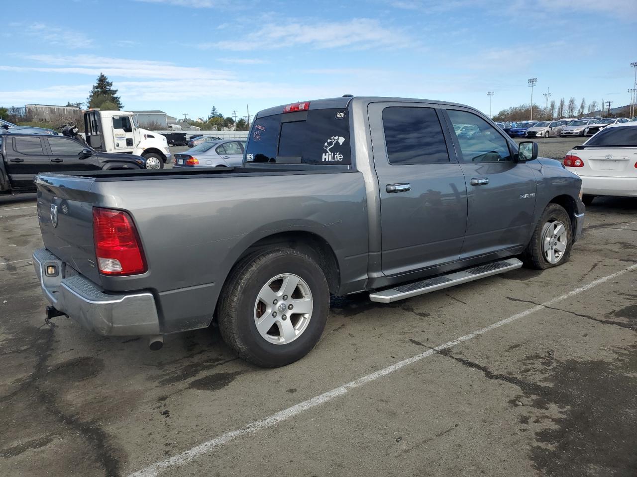 2010 Dodge RAM - Image 3