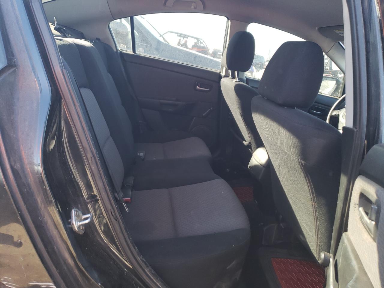 2006 Mazda 3 - Image 10