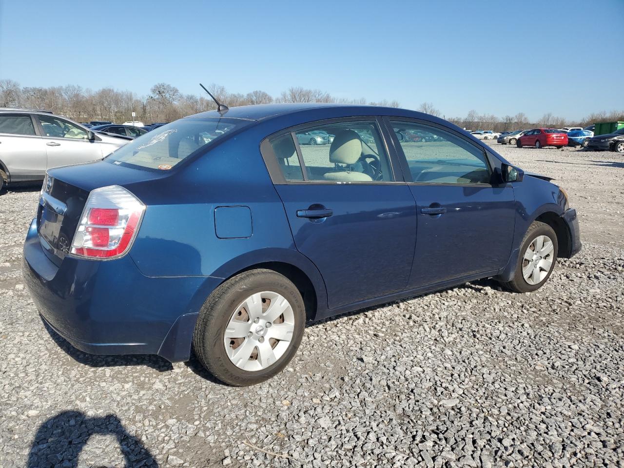 2010 Nissan Sentra - Image 3