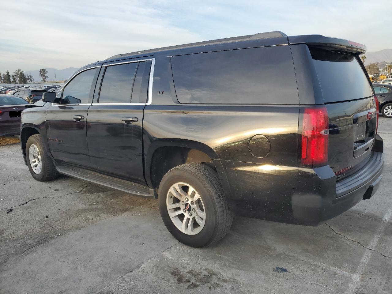 2019 Chevrolet Suburban - Image 2