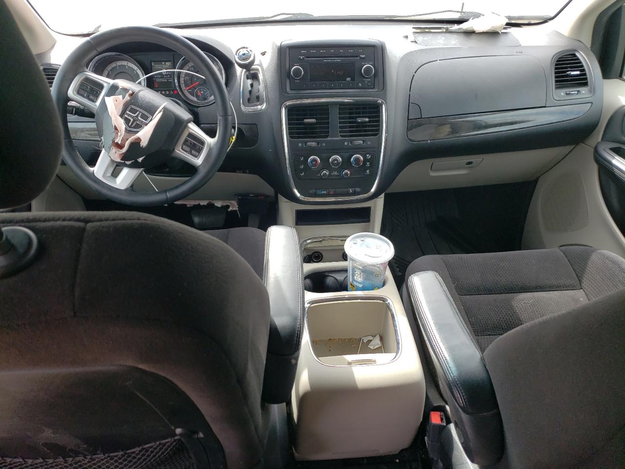 2014 Dodge Caravan - Image 8