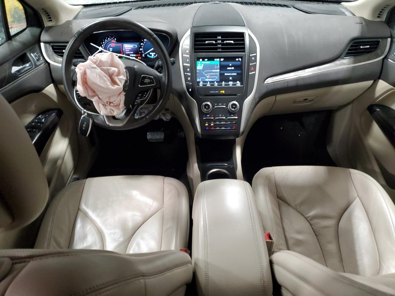 2017 Lincoln MKC - Image 8