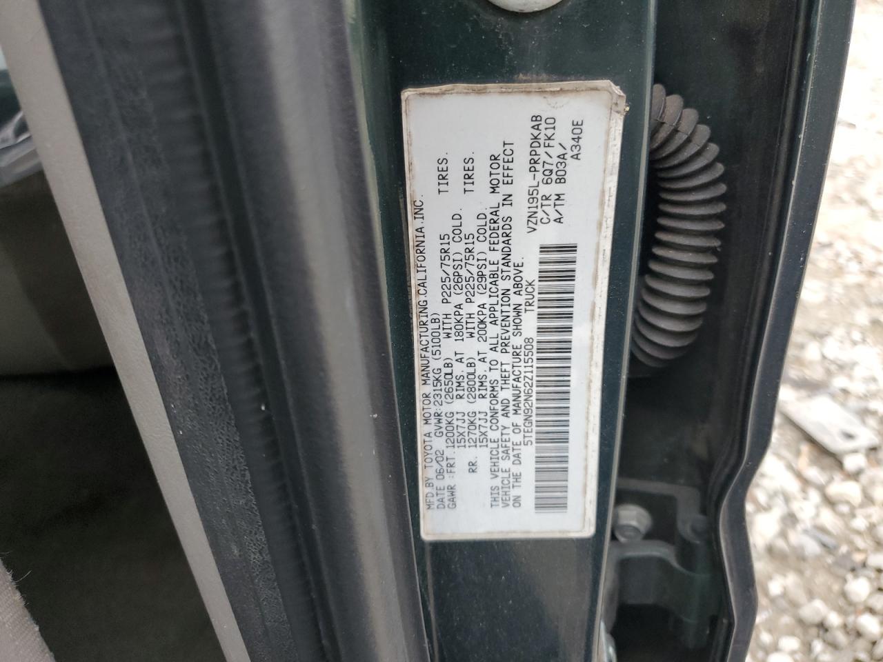 2002 Toyota Tacoma - Image 12