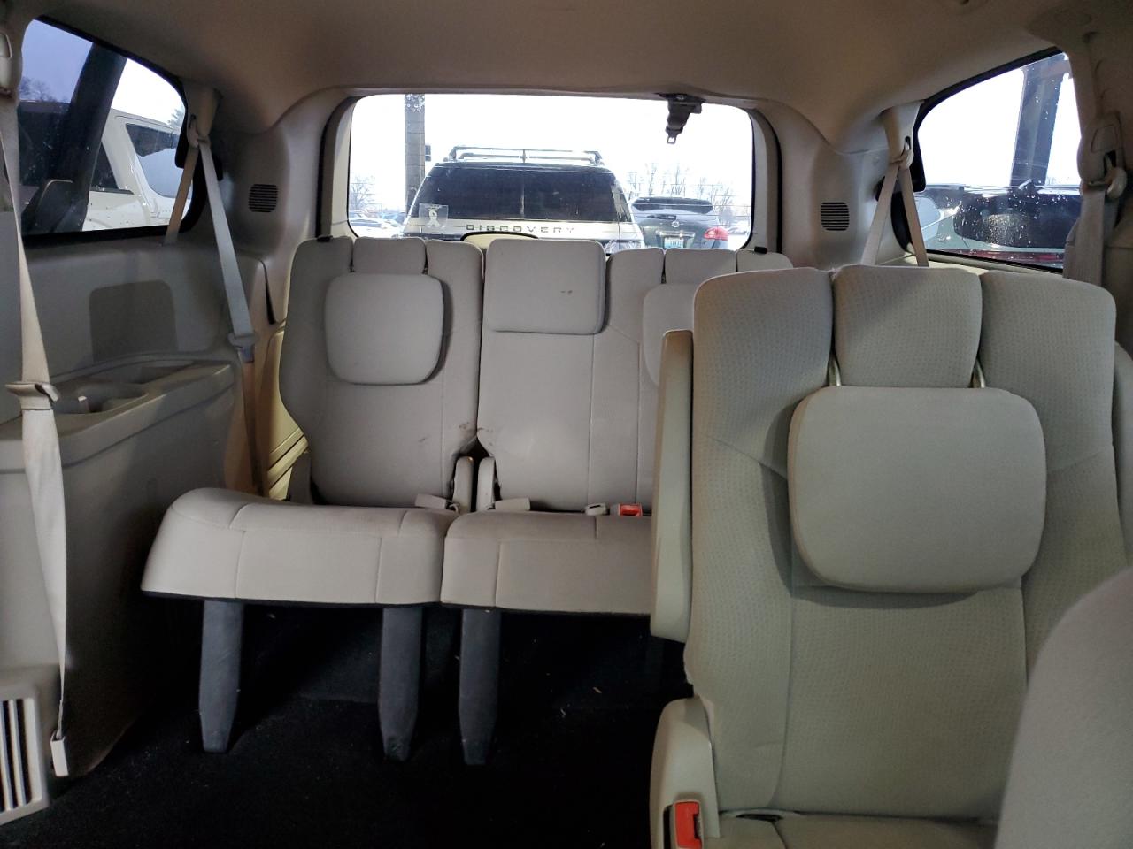 2012 Dodge Caravan - Image 10