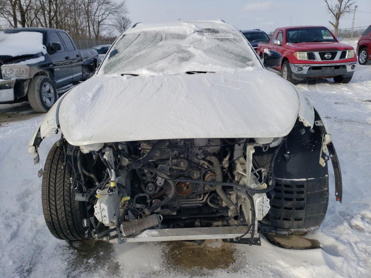 2017 Infiniti QX70 - Image 5