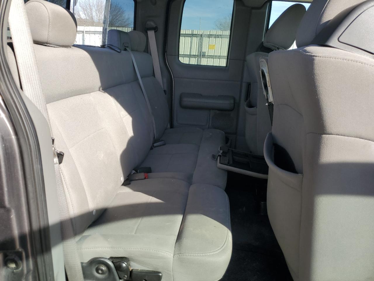 2006 Ford F-150 - Image 10
