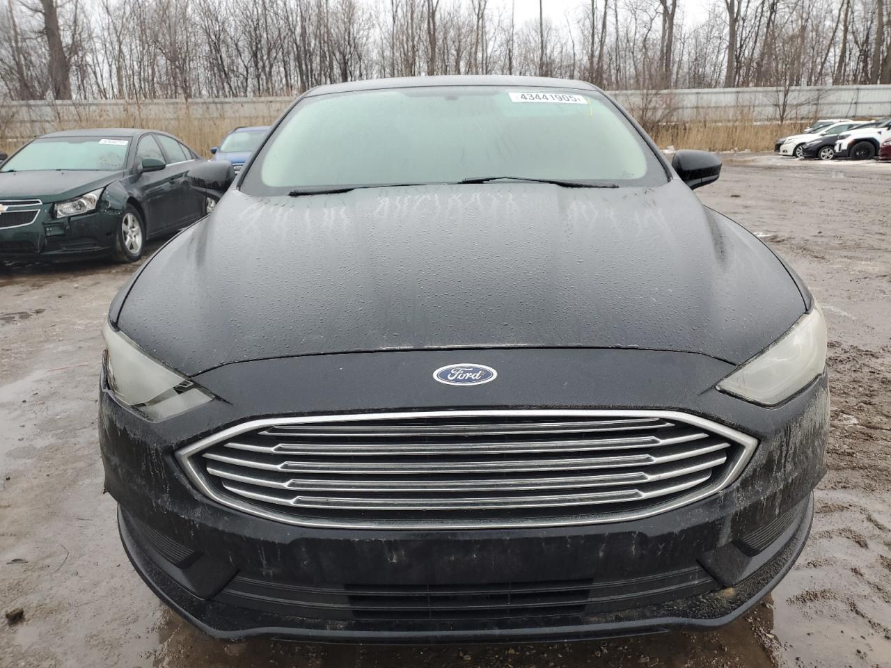 2017 Ford Fusion - Image 5