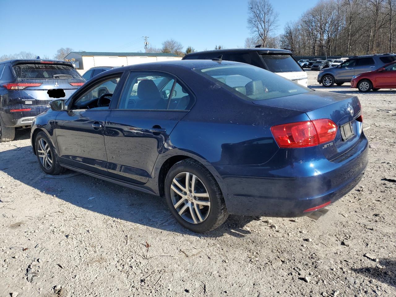2014 Volkswagen Jetta - Image 2