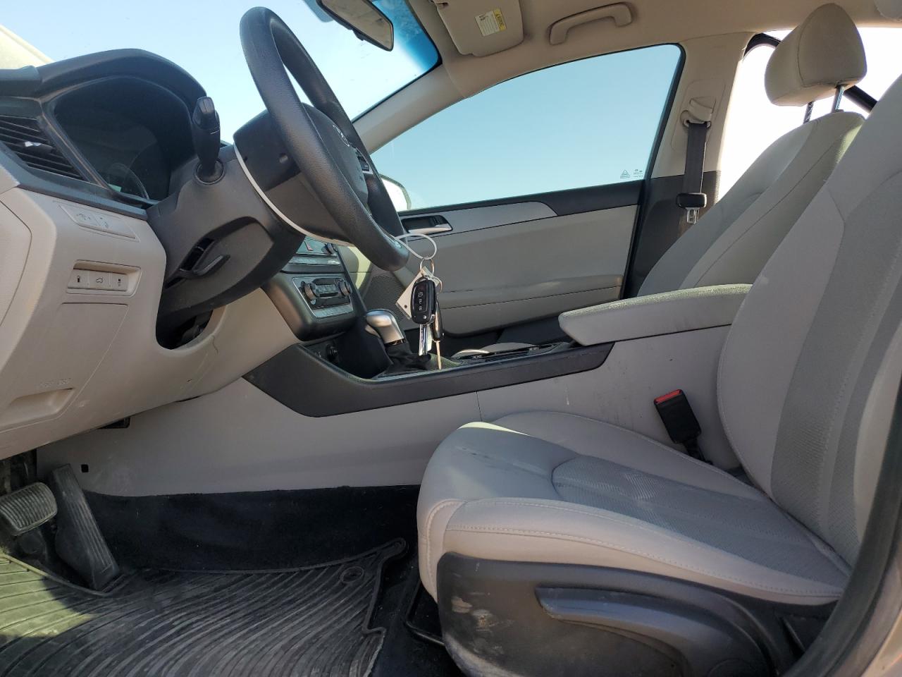 2019 Hyundai Sonata - Image 7