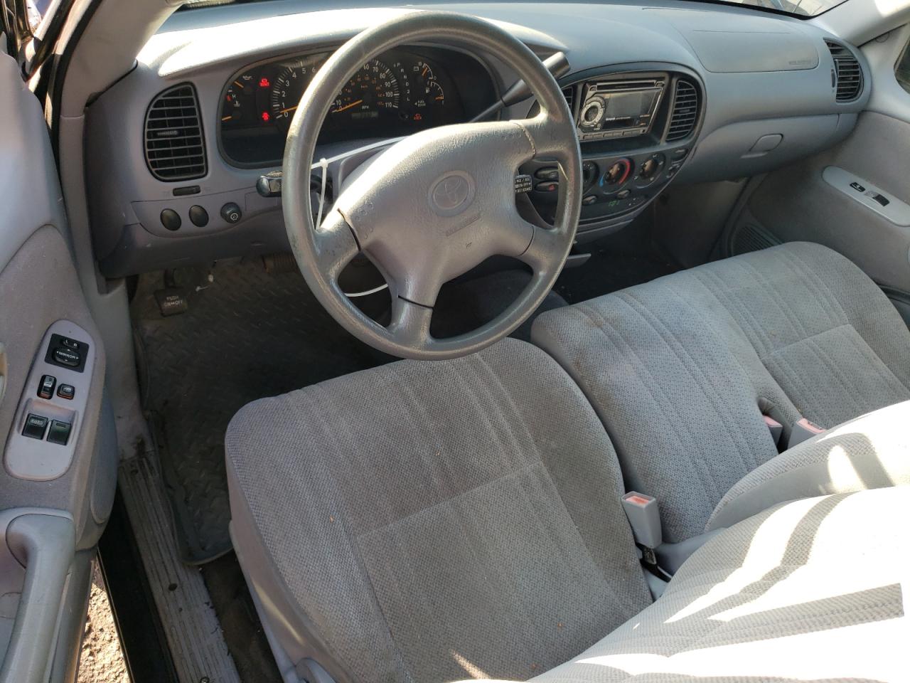 2002 Toyota Tundra - Image 8