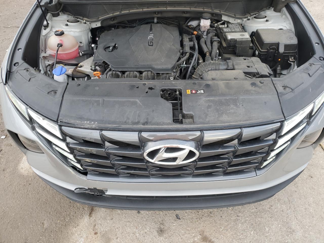 2022 Hyundai Tucson - Image 12