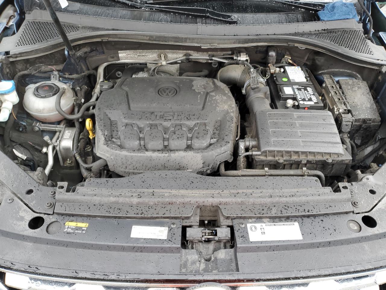 2018 Volkswagen Tiguan - Image 12