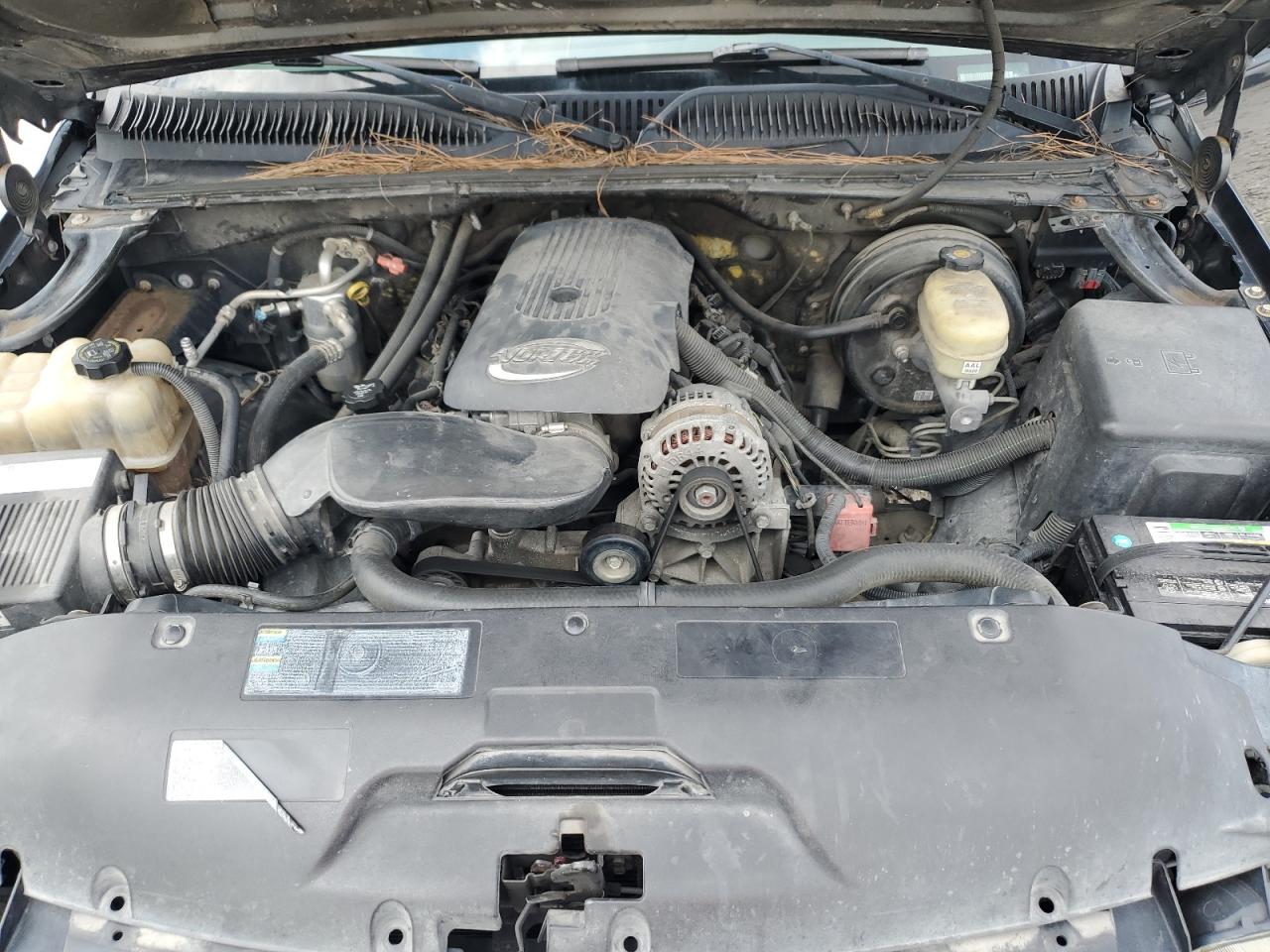 2005 GMC Sierra - Image 11