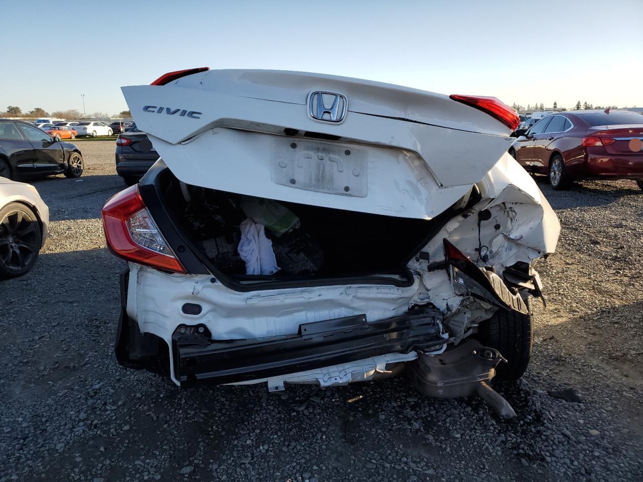 2018 Honda Civic - Image 6