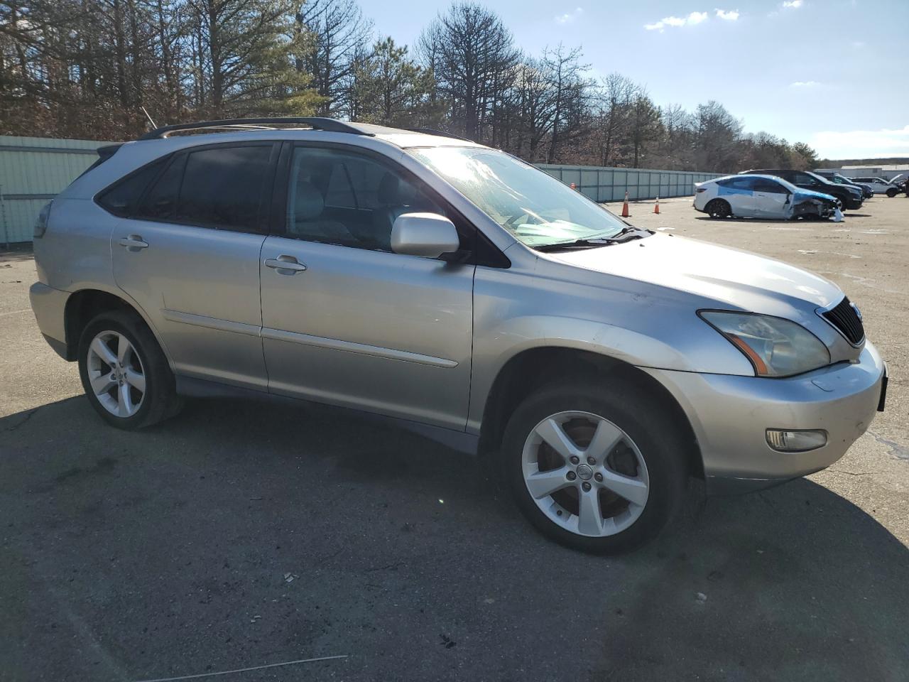 2005 Lexus RX - Image 4