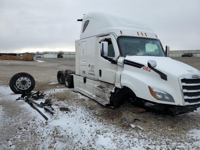 2021 Freightliner Cascadia 126 