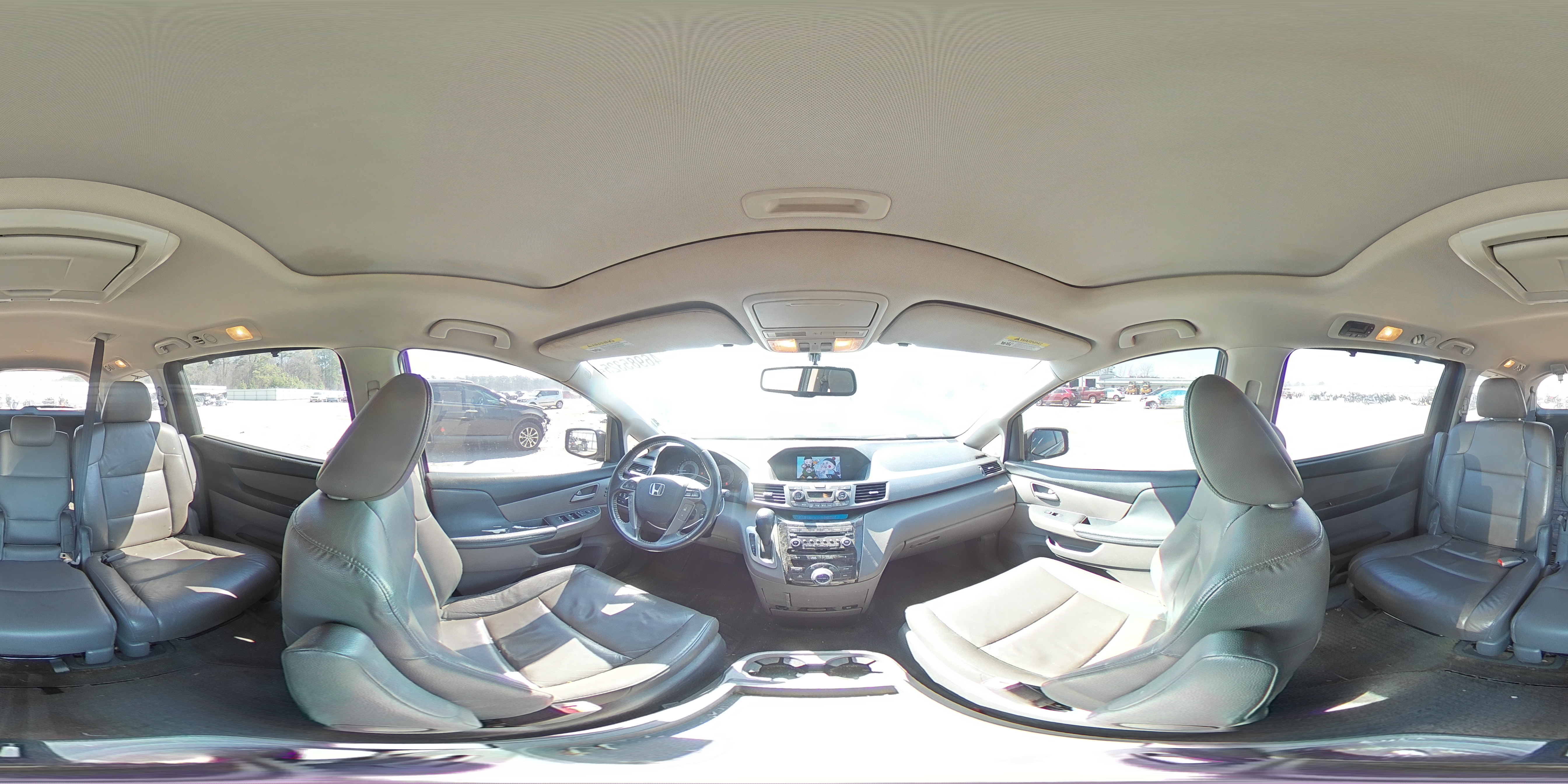 2013 Honda Odyssey - Image 13