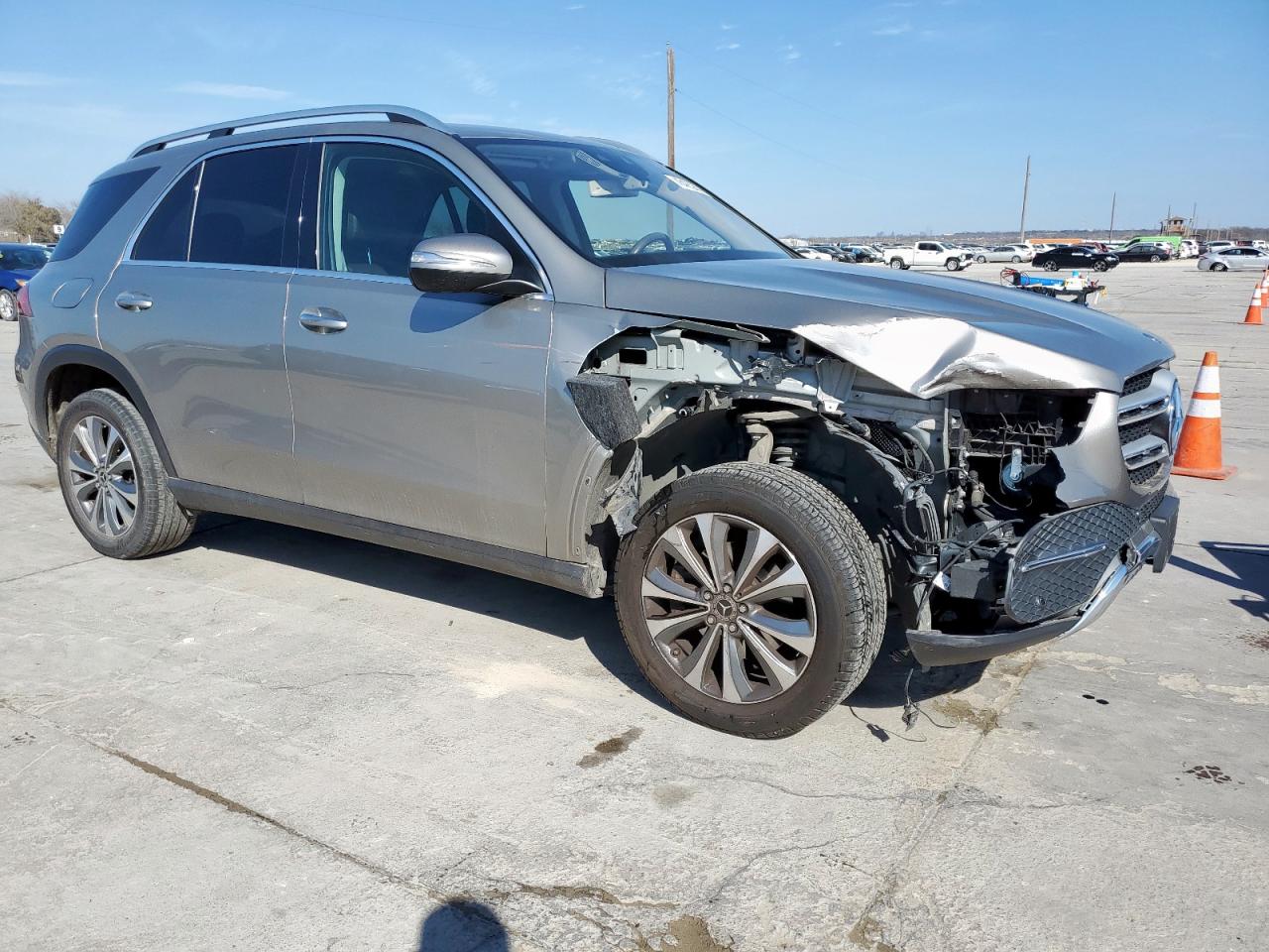 2020 Mercedes-Benz GLE - Image 4
