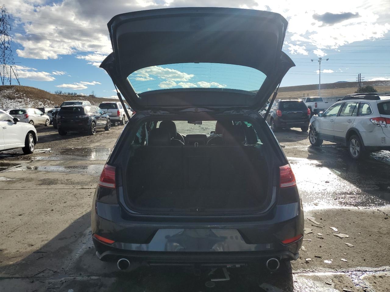 2019 Volkswagen GTI - Image 6