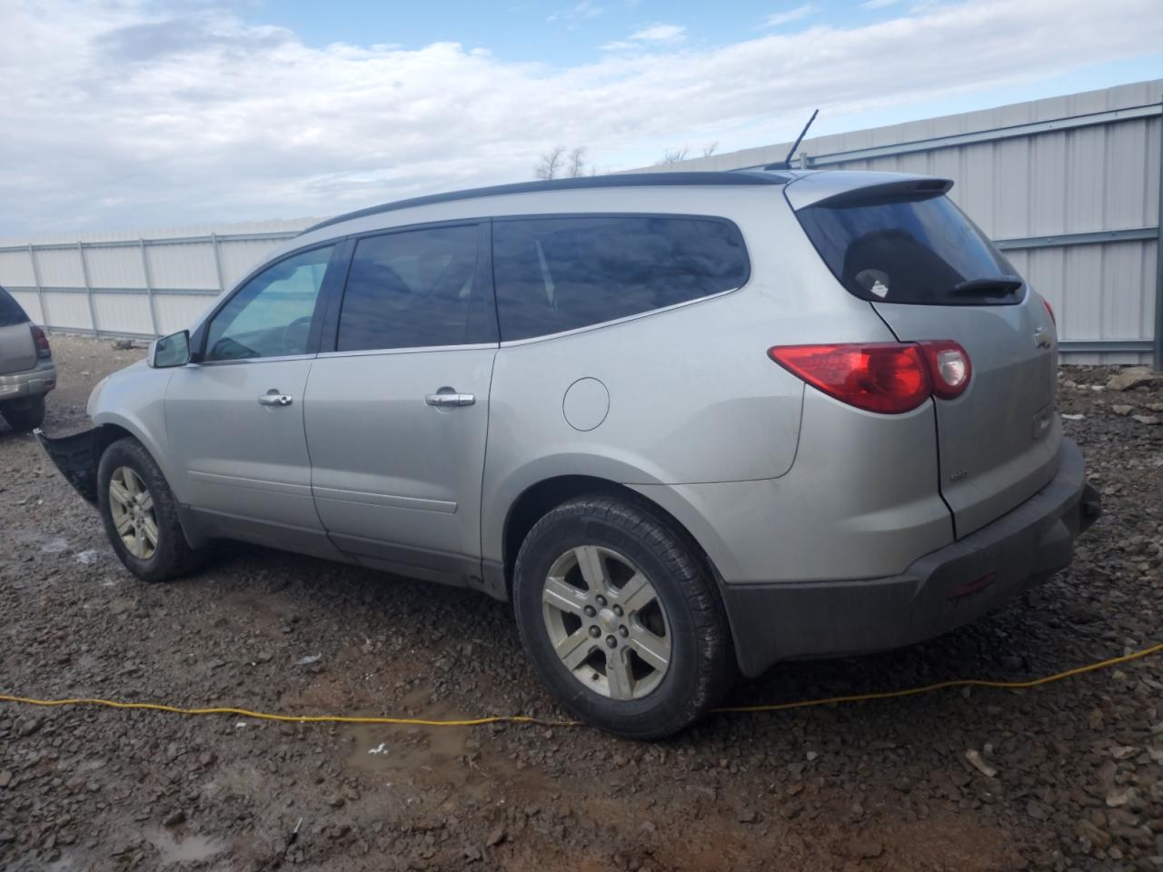 2011 Chevrolet Traverse - Image 2