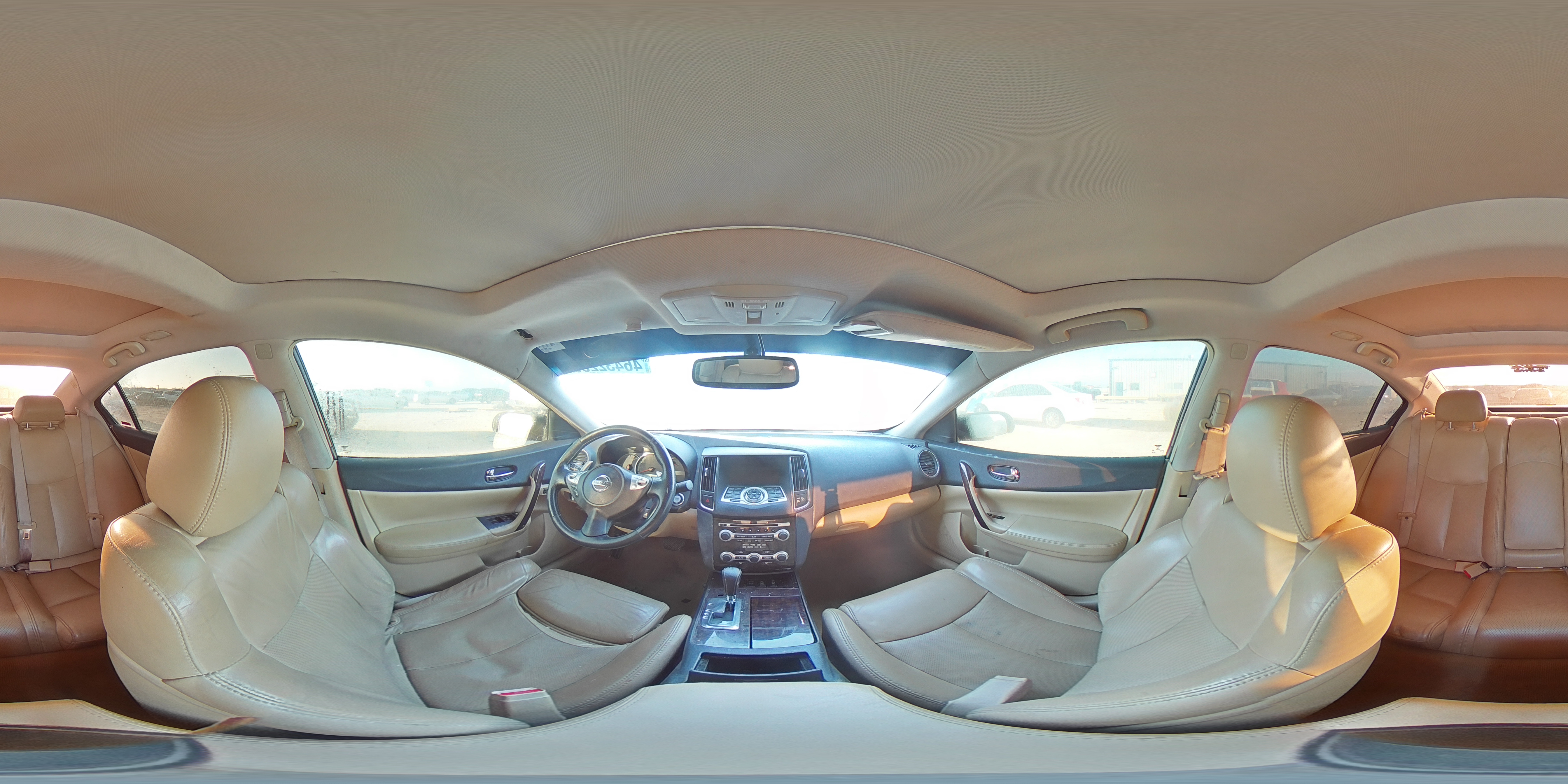 2010 Nissan Maxima - Image 13