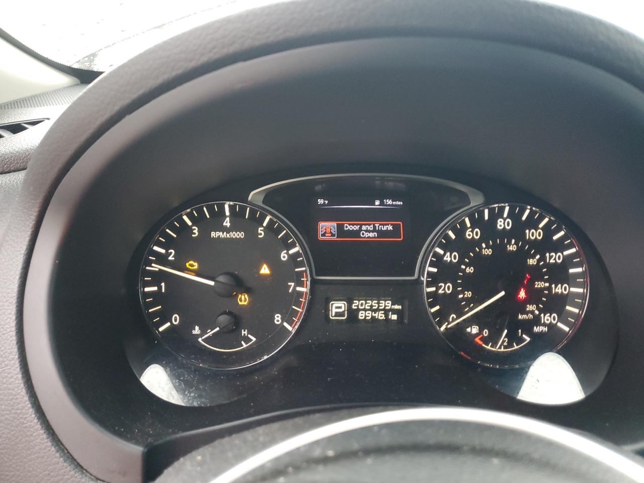 2015 Nissan Altima - Image 9