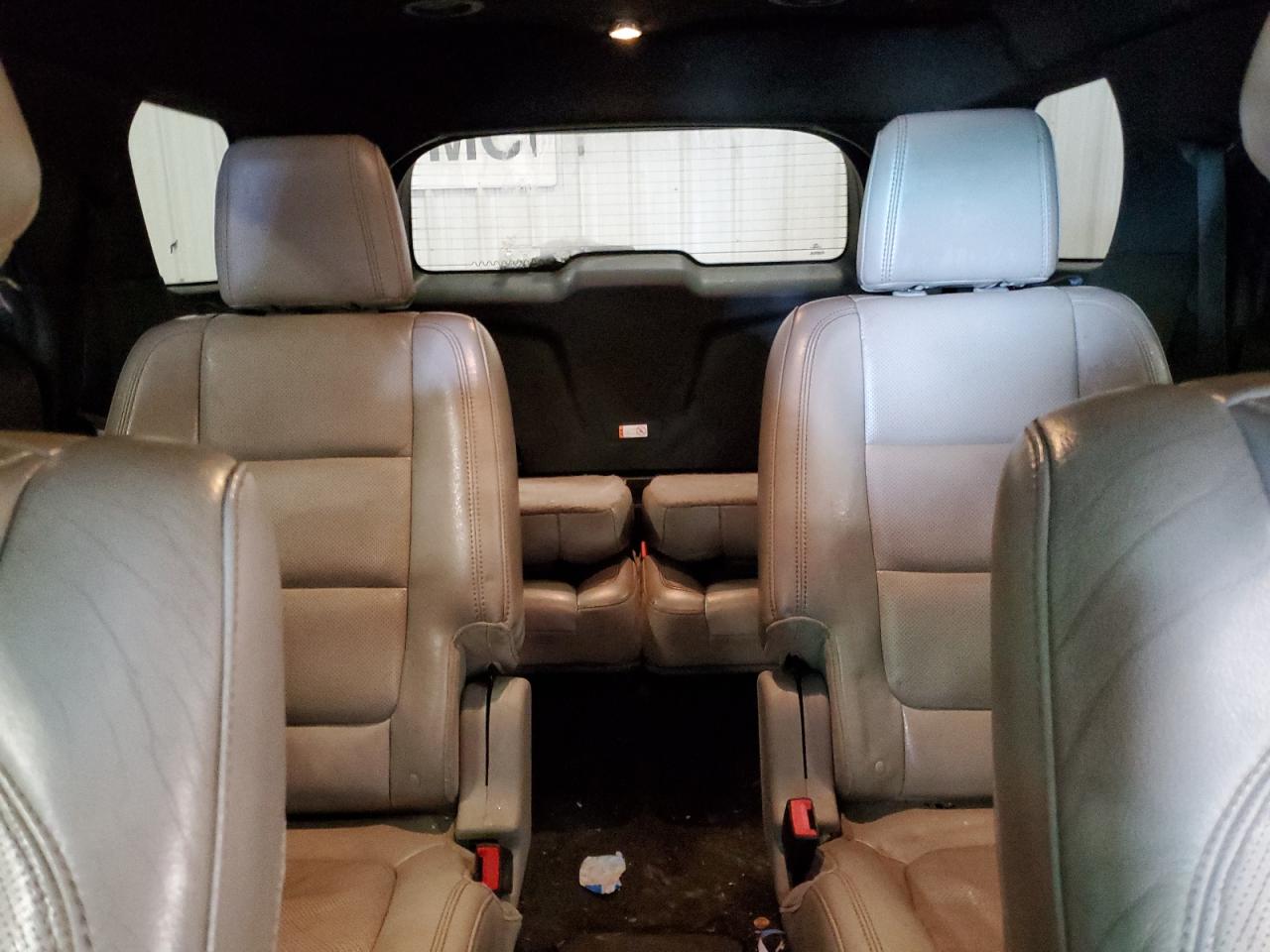 2012 Ford Explorer - Image 10