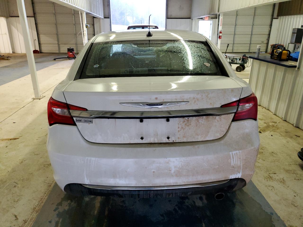2013 Chrysler 200 - Image 6