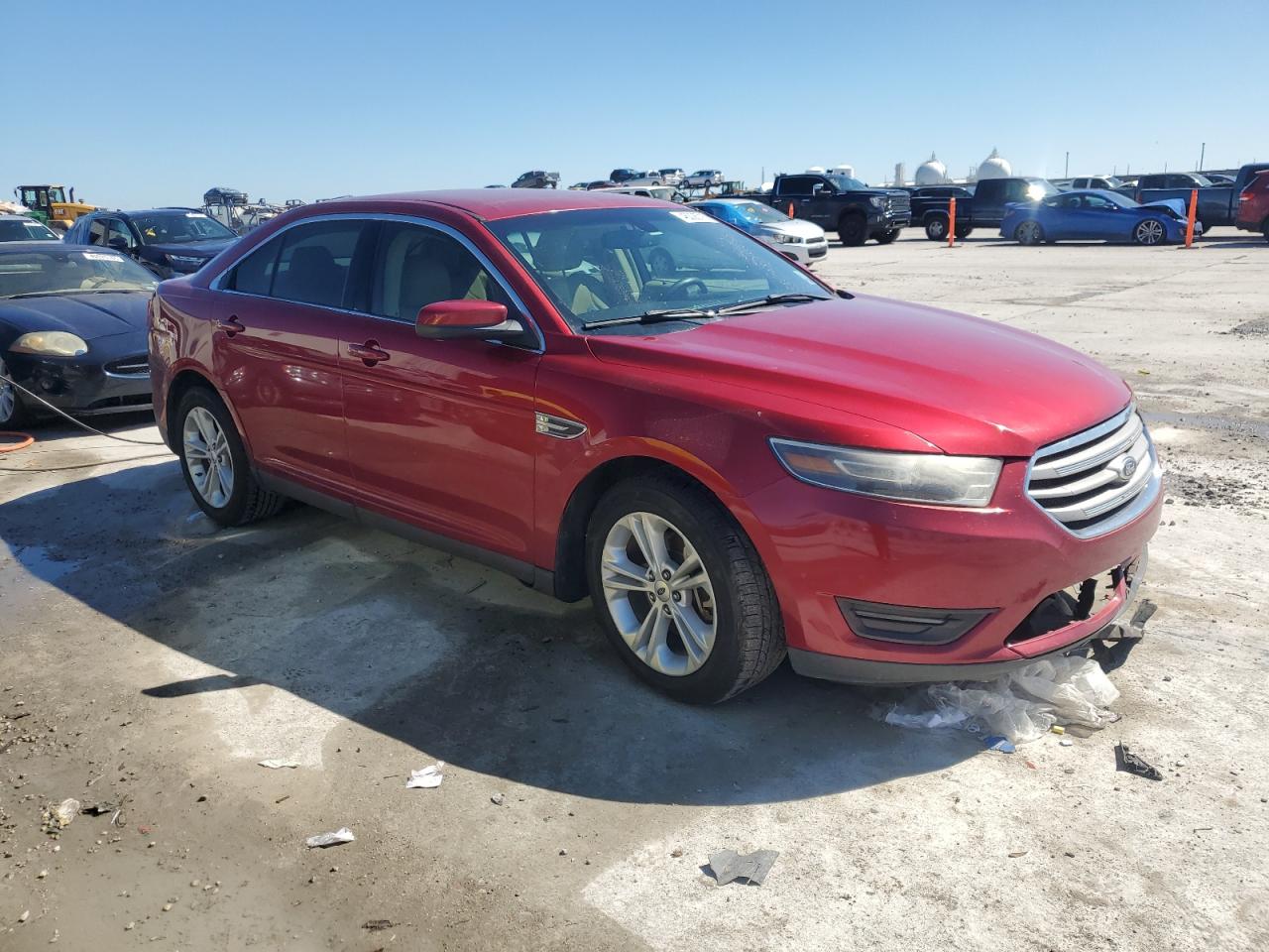 2015 Ford Taurus - Image 4