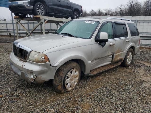 2004 Lincoln Aviator 