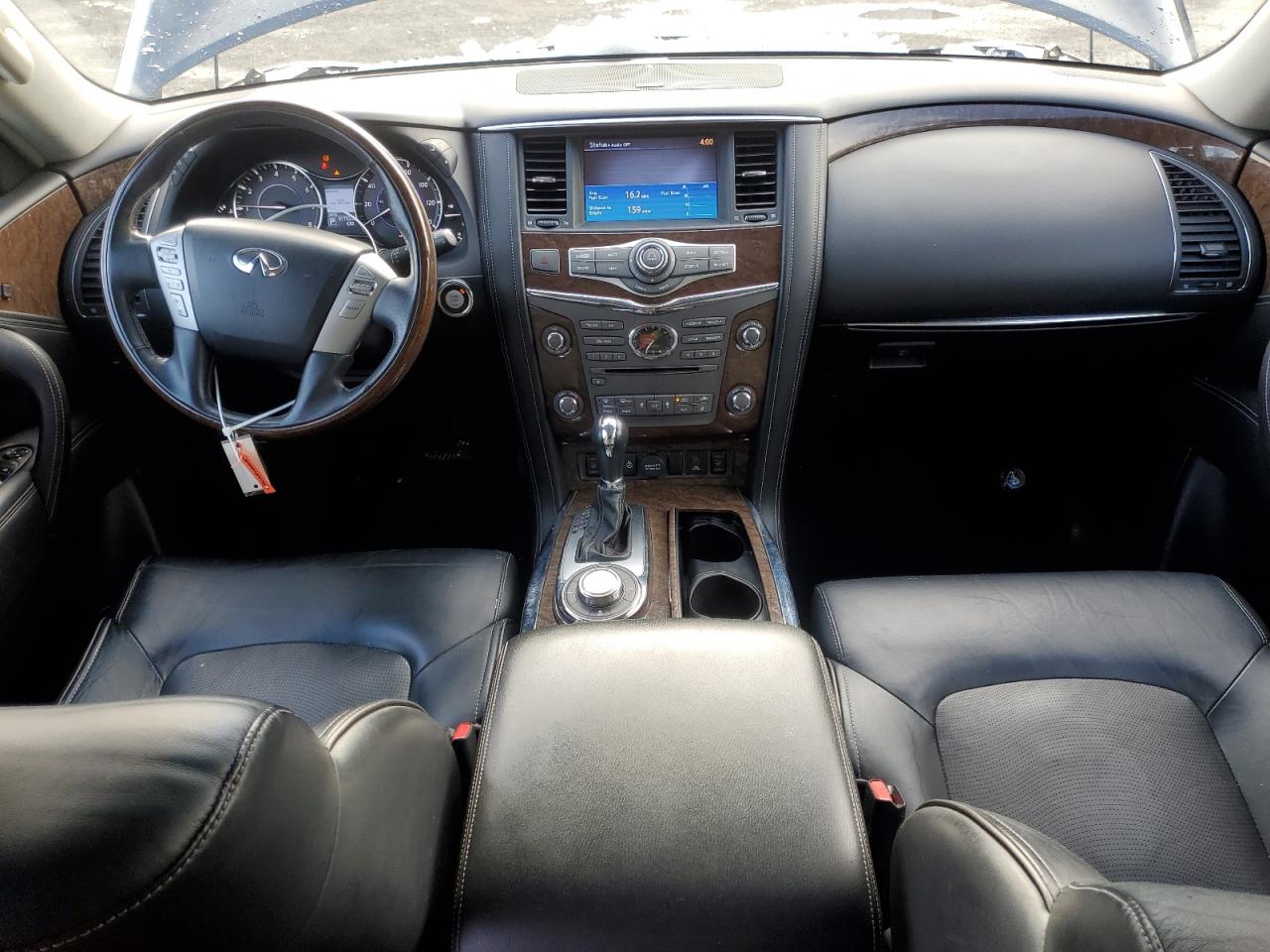 2017 Infiniti QX80 - Image 8