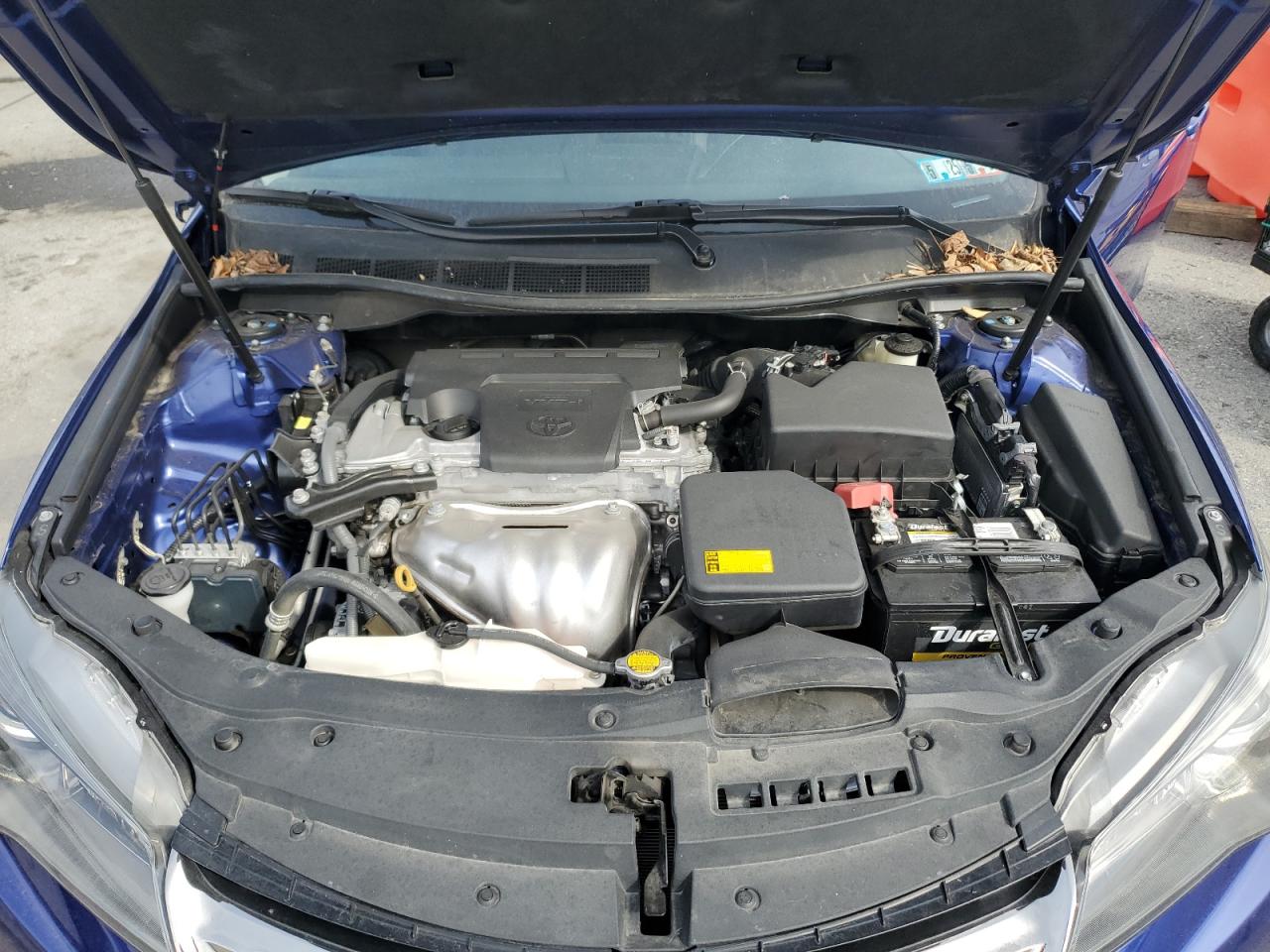 2015 Toyota Camry - Image 11